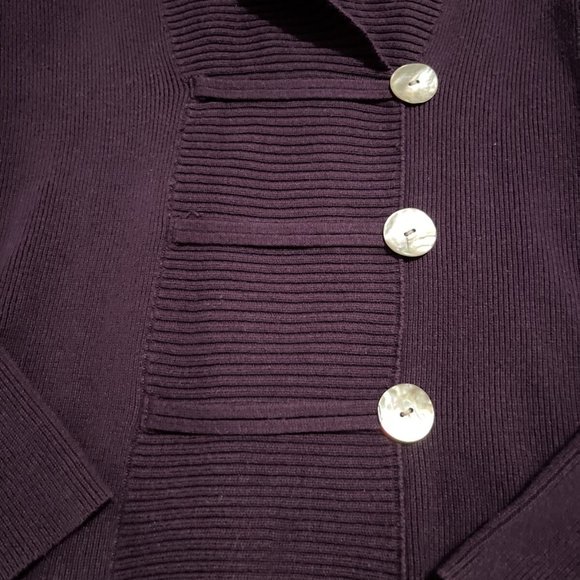 LADIES CATO PURPLE SWEATER SIZE MEDIUM  SLEEVE SHIRT , FOLD DOWN COLLAR - Picture 3 of 5